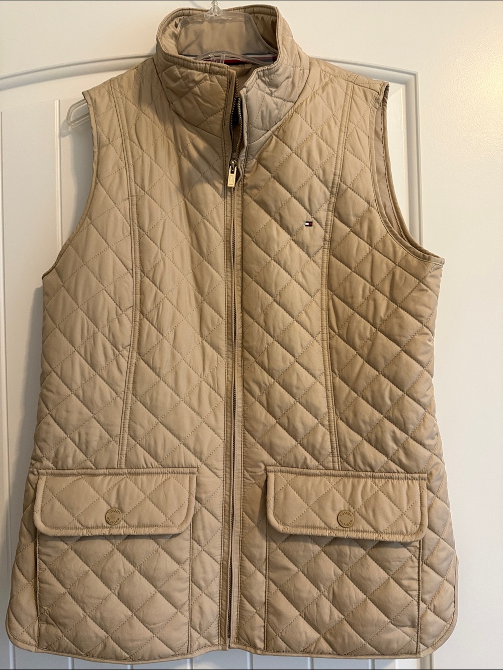 Tommy Hilfiger Quilted Beige Sleeveless Vest